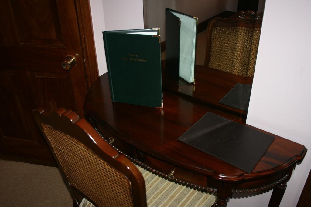 Avarest Bunratty B&B Шанън Стая снимка