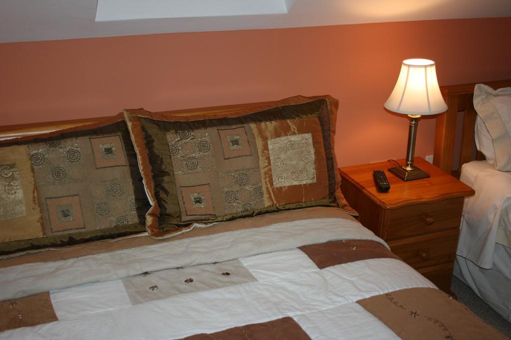 Avarest Bunratty B&B Шанън Стая снимка